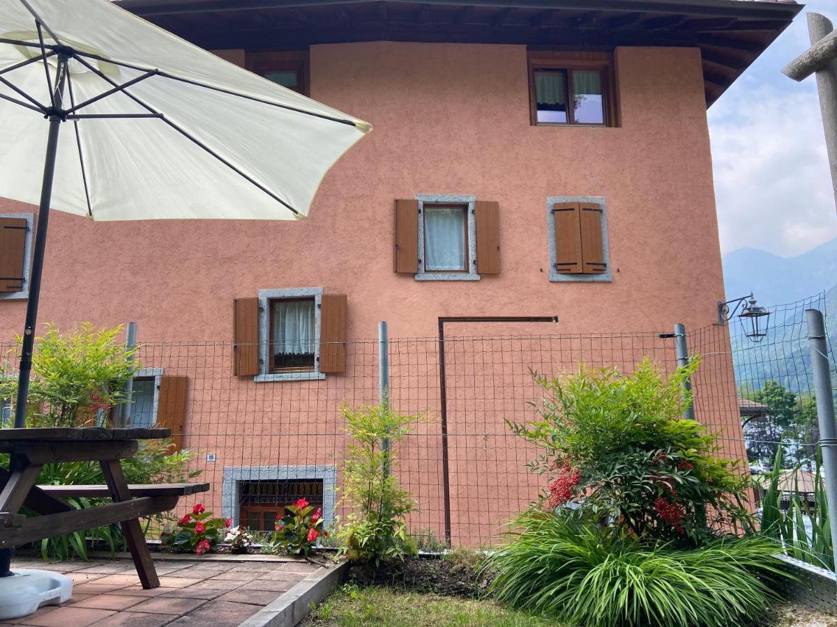 Casa Monica Ledro Attico Apartman Mezzolago Kültér fotó